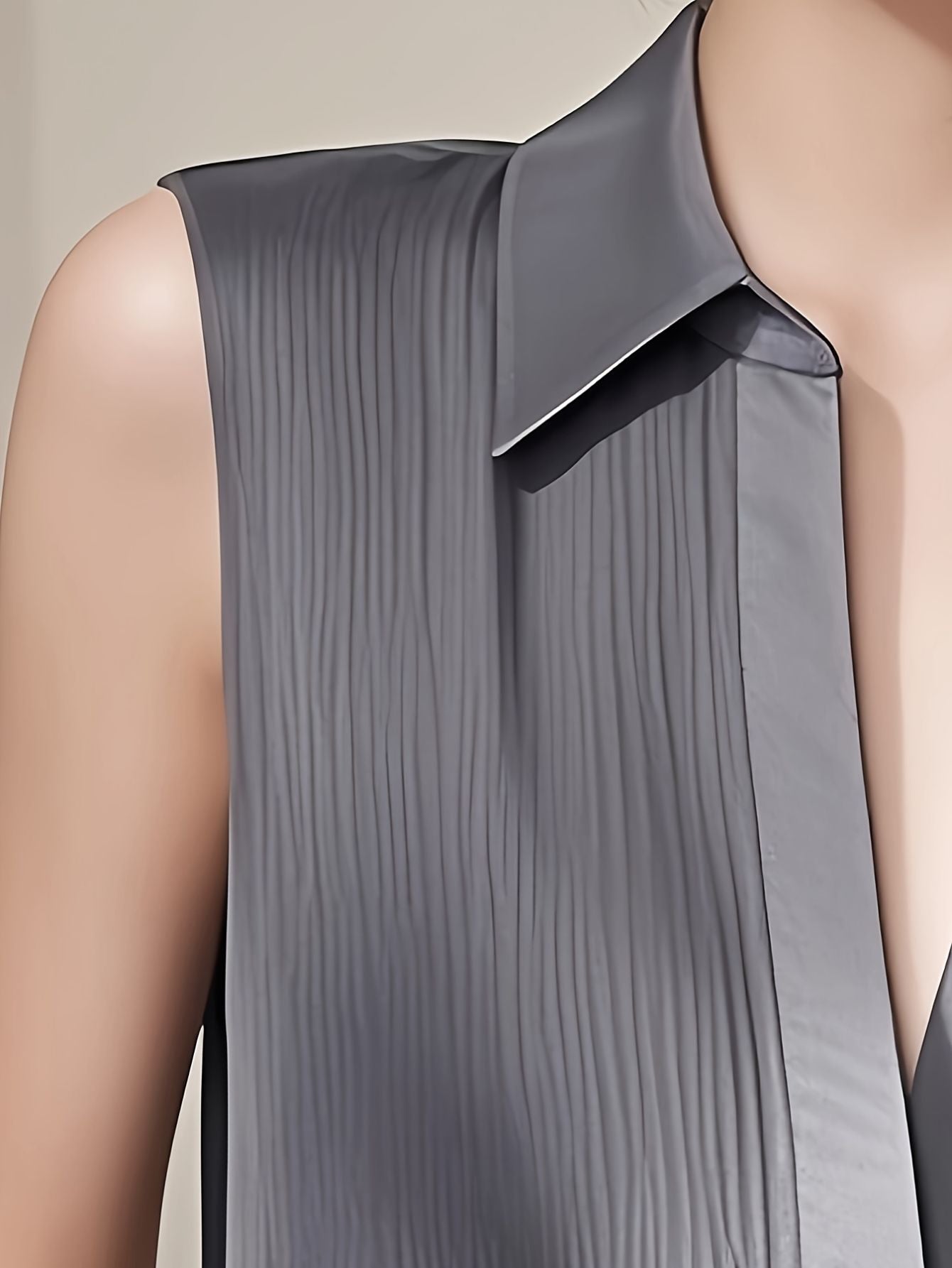 Women’s Sleeveless Satin Button Top Marry Lou