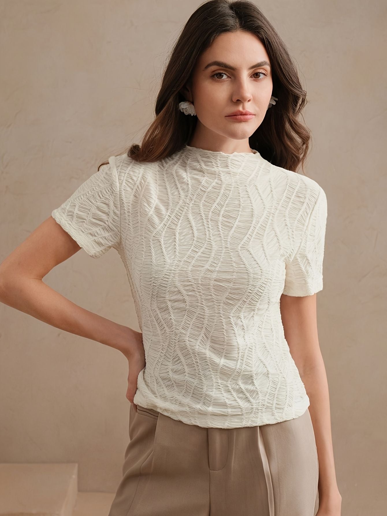 Women’s Round Neck Short Sleeve Top Marry Lou